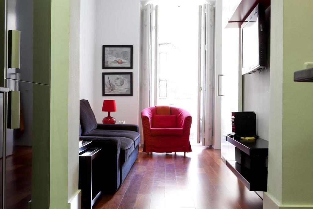 Modern Flats In Justicia By Allo Housing Мадрид Стая снимка