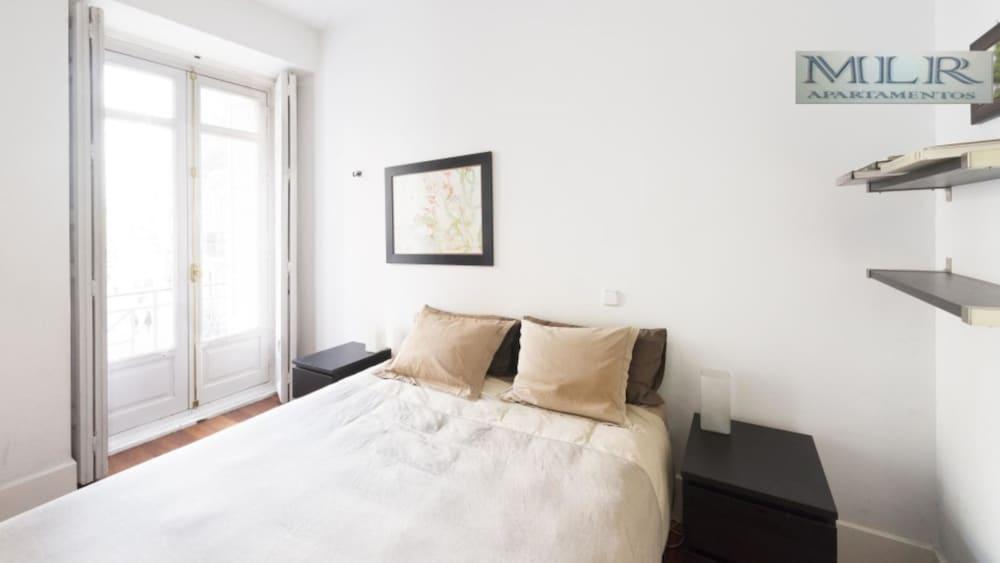Modern Flats In Justicia By Allo Housing Мадрид Екстериор снимка